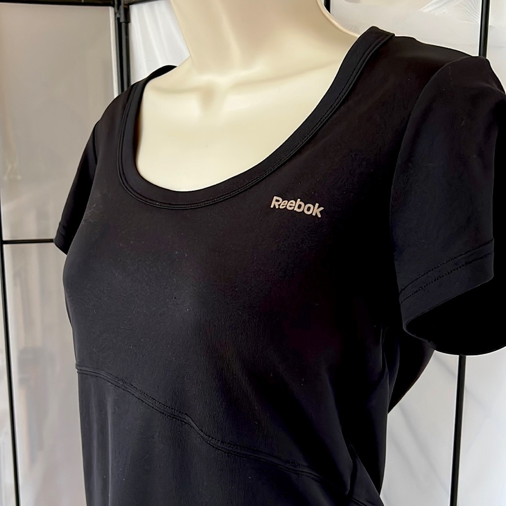 Reebok Women’s Size Lg